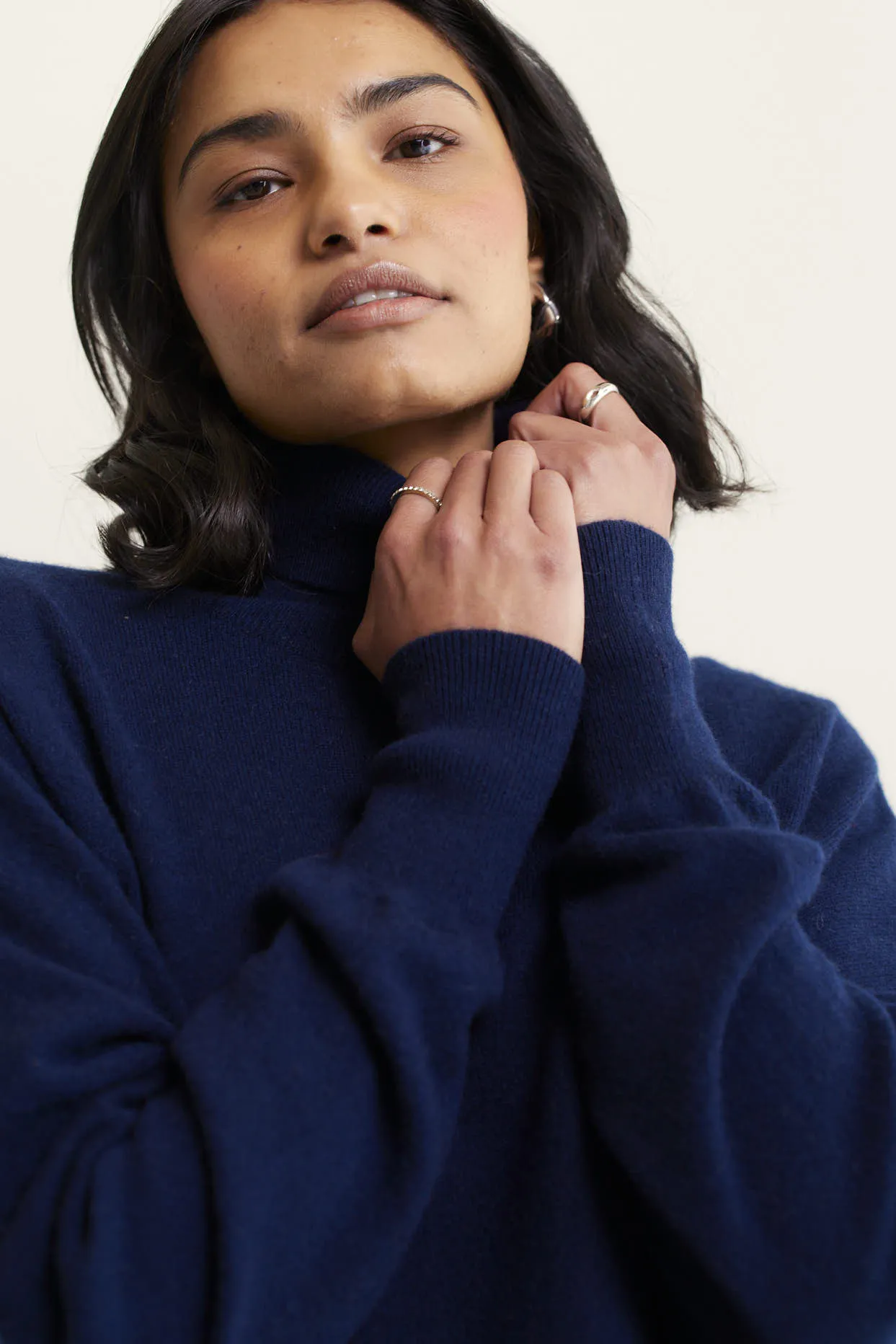 A Polo Bay Cashmere Sweater In Midnight Navy