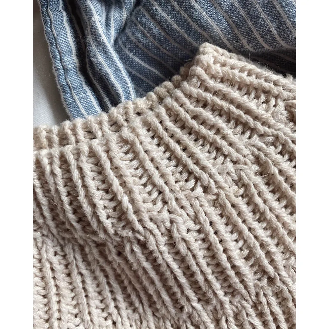 Anker's Summer Shirt Knitting Pattern by PetiteKnit