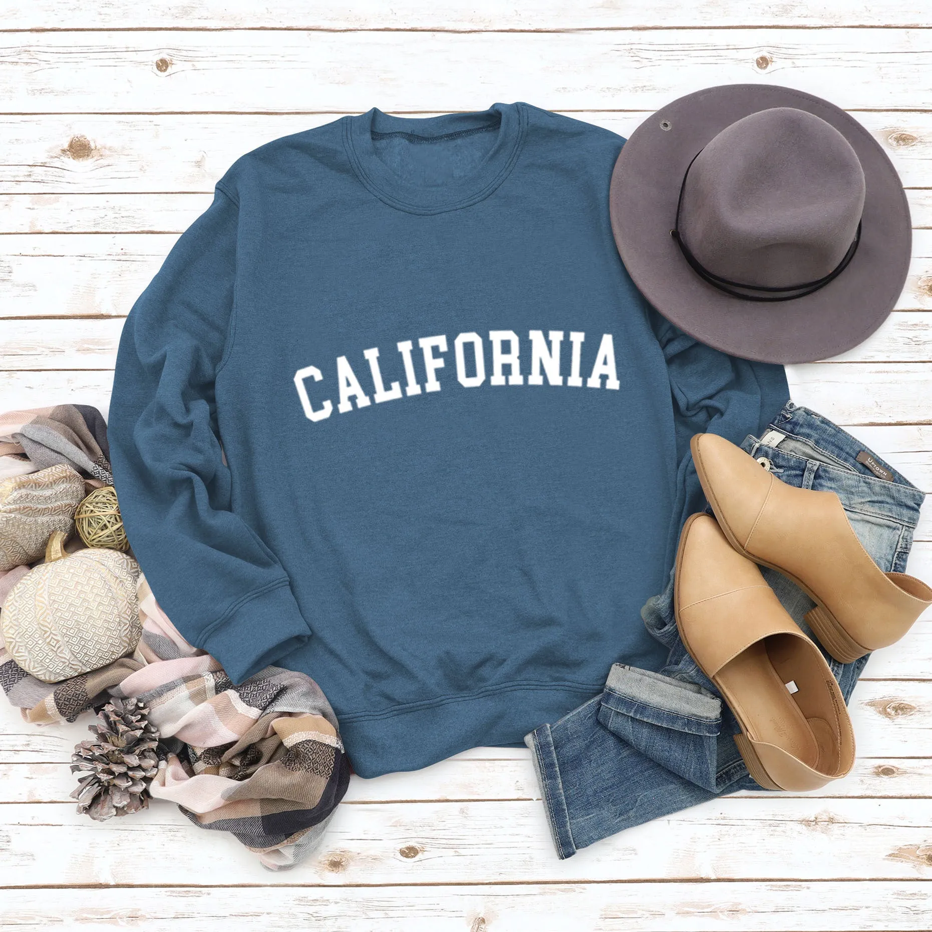 CALIFORNIA Letter Autumn and Winter Wide Size Long Sleeve Round Neck Casual Dress Girl