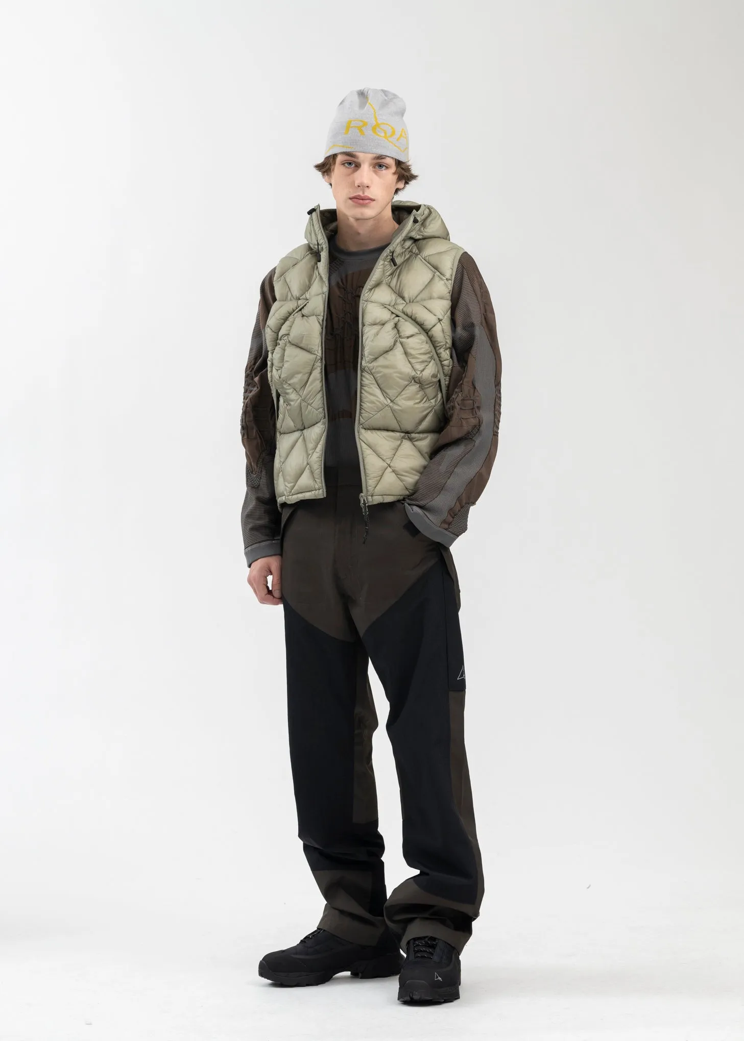 GREY GREEN LIGHT DOWN VEST