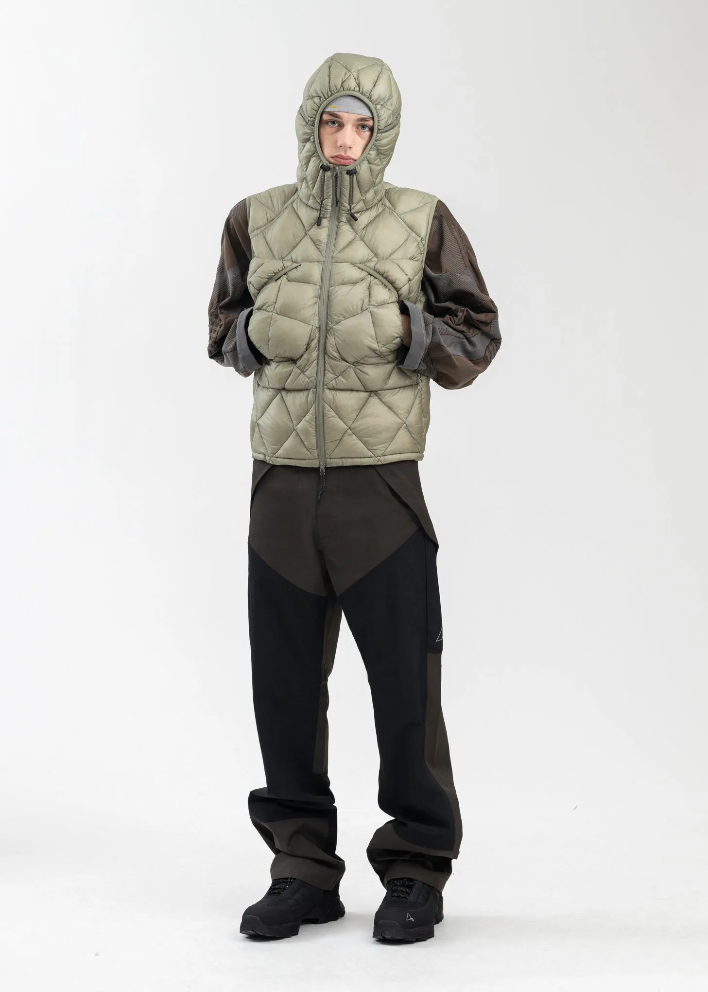 GREY GREEN LIGHT DOWN VEST