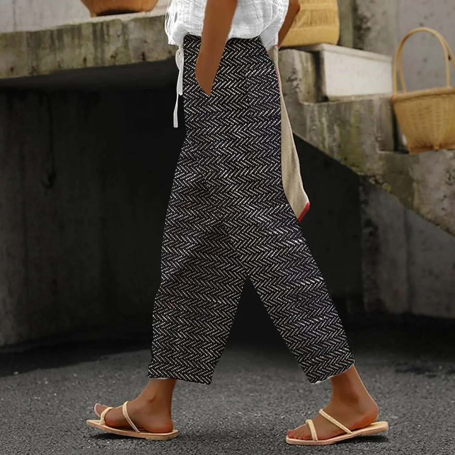 Linen Capri Pants with Drawstring Womens Casual Lightweight Elastic Waist Pants with Pockets Summer Petite Capris