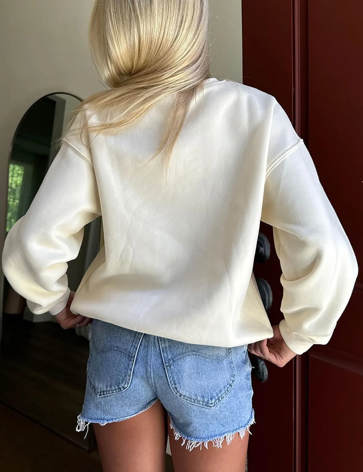 MISSACTIVER Women Bow Graphic Sweatshirts Oversized Pullover Sweatshirts Crewneck Pullover Tops 2024 Fall Fashion Clothes