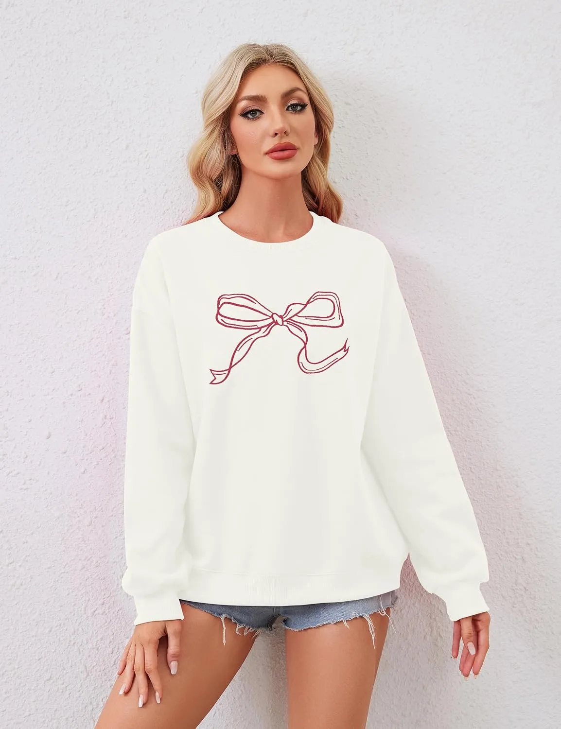 MISSACTIVER Women Bow Graphic Sweatshirts Oversized Pullover Sweatshirts Crewneck Pullover Tops 2024 Fall Fashion Clothes
